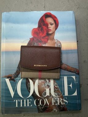 Burberry Luna Wallet Trifold House Check And Tan Leather 100% Authentic!